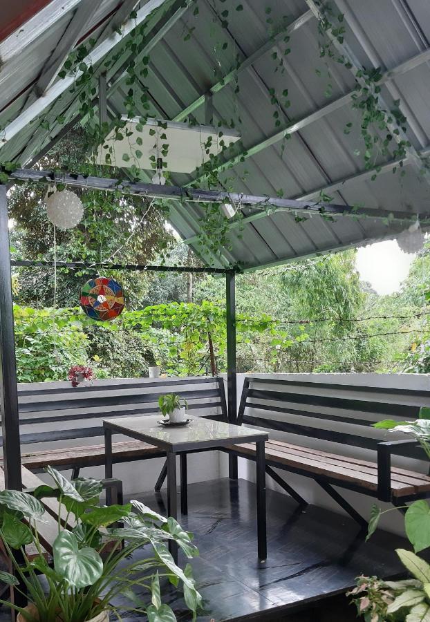 Casa Erelle -1 Bedroom Guest House W/ Modern Kubo Antipolo Ngoại thất bức ảnh